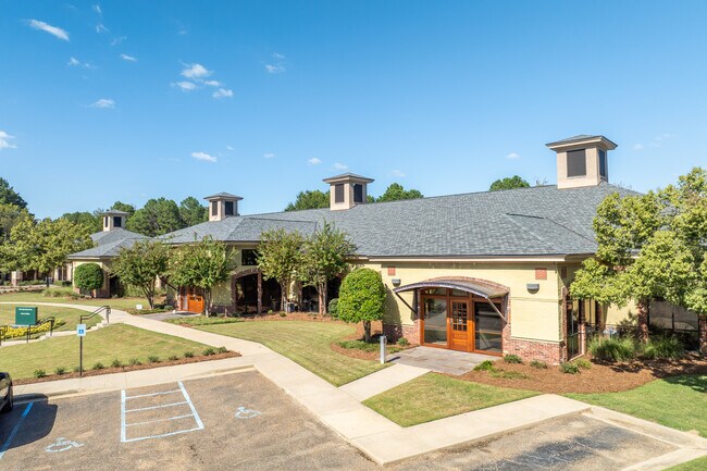 Plus de détails pour 602 Crescent Pl, Ridgeland, MS - Bureau à louer