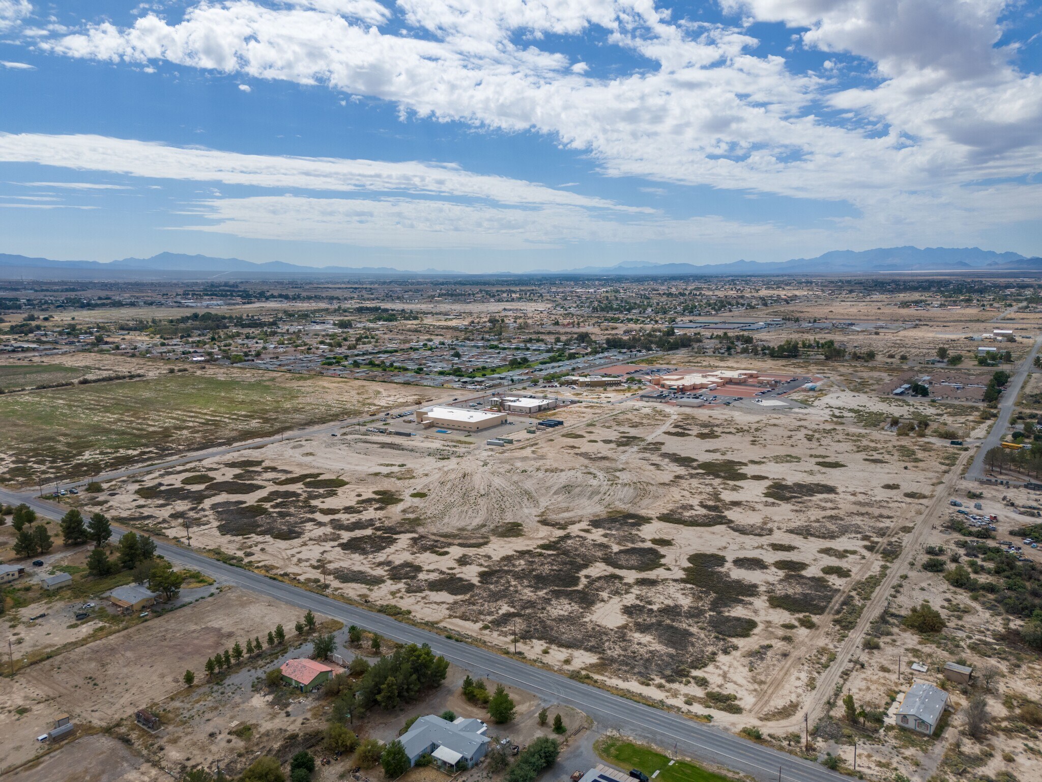 631 W Basin Ave, Pahrump, NV for sale Primary Photo- Image 1 of 3