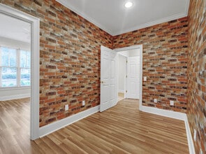 4045 Orchard Rd SE, Smyrna, GA à louer Photo intérieure- Image 2 de 2
