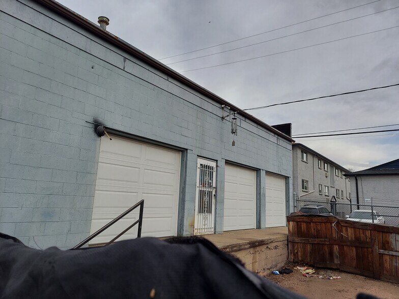 2366-2372 Dayton St, Aurora, CO à vendre - Photo du bâtiment - Image 3 de 4