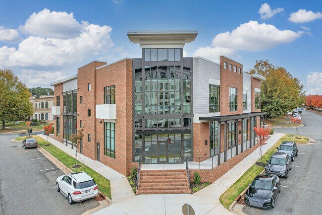 Plus de détails pour 19354 Watermark Dr, Cornelius, NC - Bureau à louer