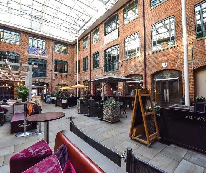 14 Great George St, Leeds à louer - Photo du bâtiment - Image 3 de 6