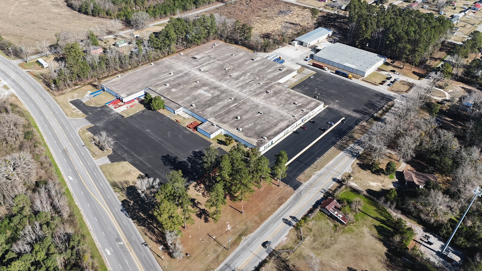 225 Woodbine Dr, Orangeburg, SC for lease - Building Photo - Image 1 of 2