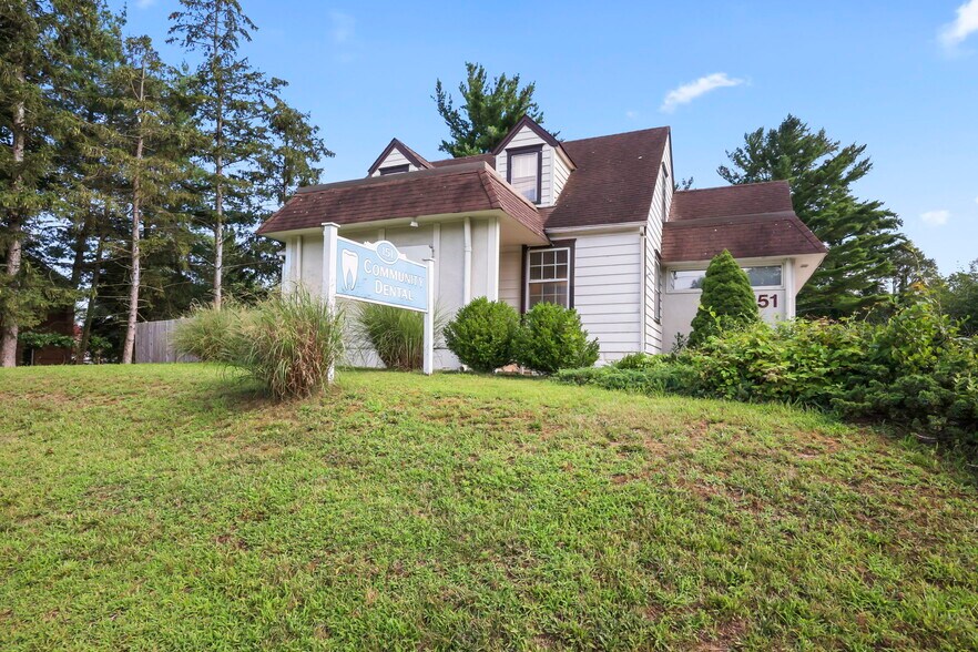 151 Highway 37, Toms River, NJ à vendre - Photo du bâtiment - Image 2 de 33