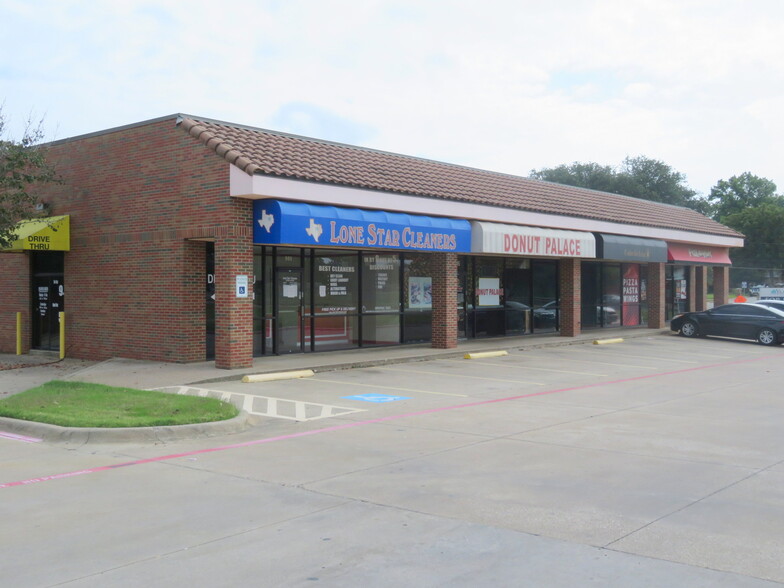 3601 SW Green Oaks Blvd, Arlington, TX for lease - Building Photo - Image 1 of 6