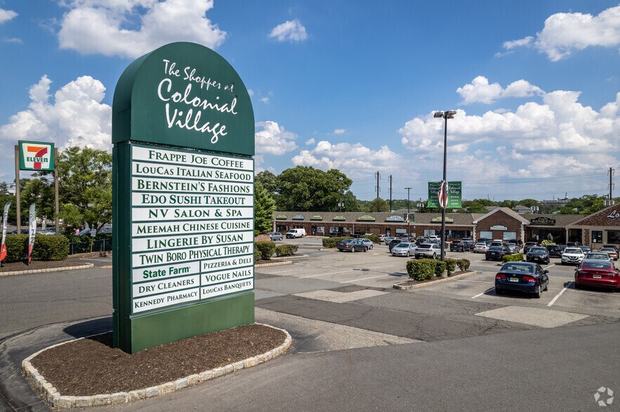 1 Lincoln Hwy, Edison, NJ à louer - Photo du bâtiment - Image 2 de 12