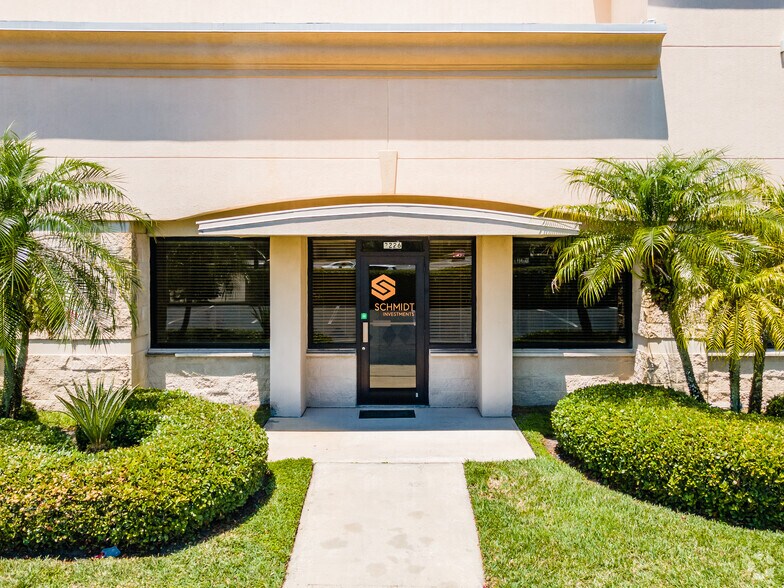 2222-2226 State Road 580, Clearwater, FL à vendre - Photo du bâtiment - Image 2 de 32