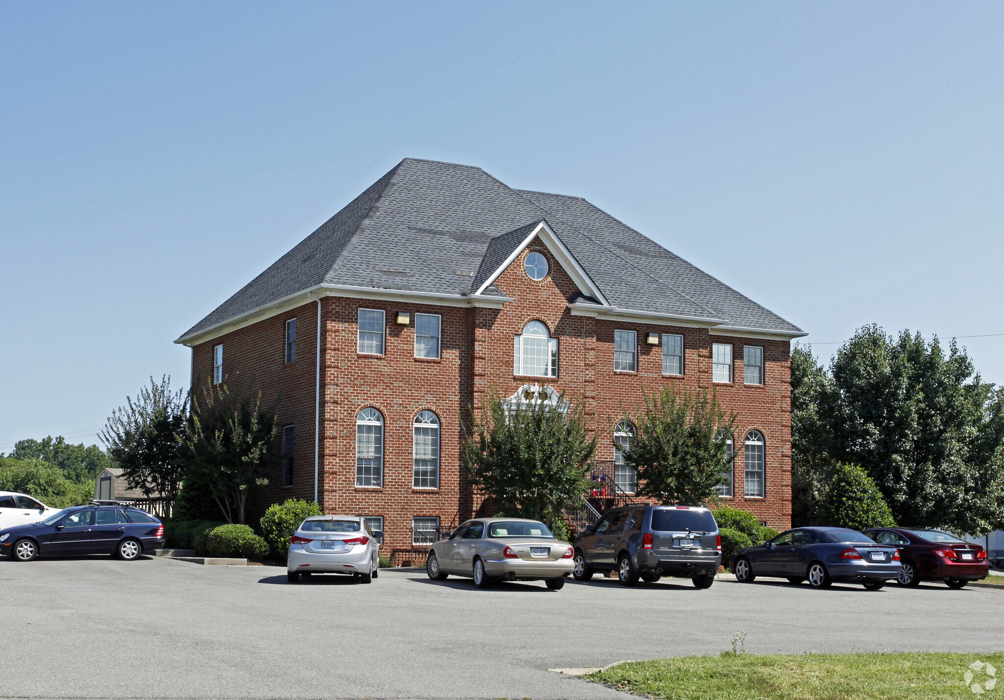 1900 Manakin Rd, Manakin Sabot, VA à louer Photo du bâtiment- Image 1 de 34