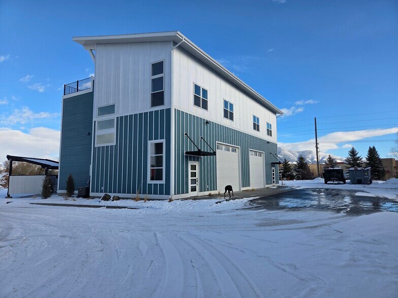 2994-3016 N 27th Ave, Bozeman, MT à louer - Photo du bâtiment - Image 2 de 27