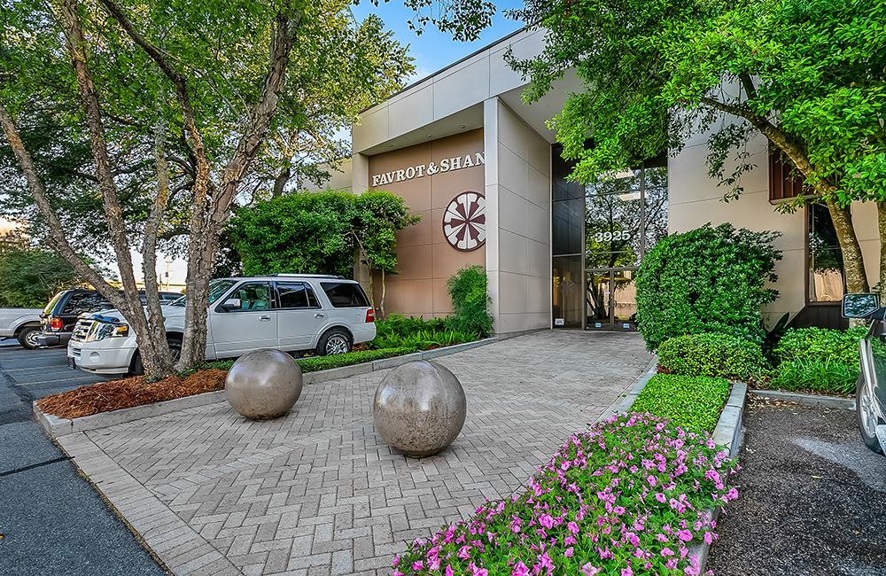 3925 N I-10 Service Rd, Metairie, LA for lease Building Photo- Image 1 of 25