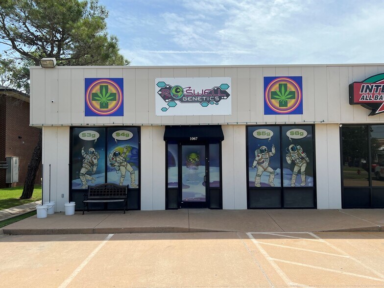 1065-1067 36th Ave NW, Norman, OK à louer - Photo du bâtiment - Image 2 de 5