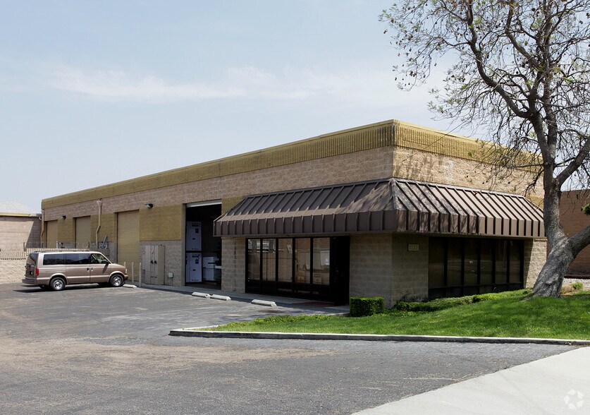 5852 Jasmine St, Riverside, CA à vendre - Photo du bâtiment - Image 2 de 2