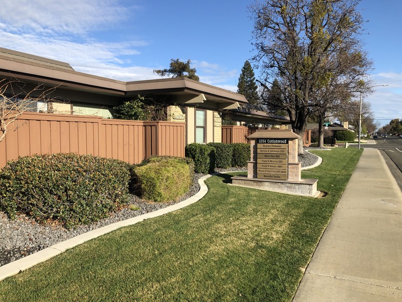 1204 Cottonwood St, Woodland, CA for sale - Other - Image 1 of 1