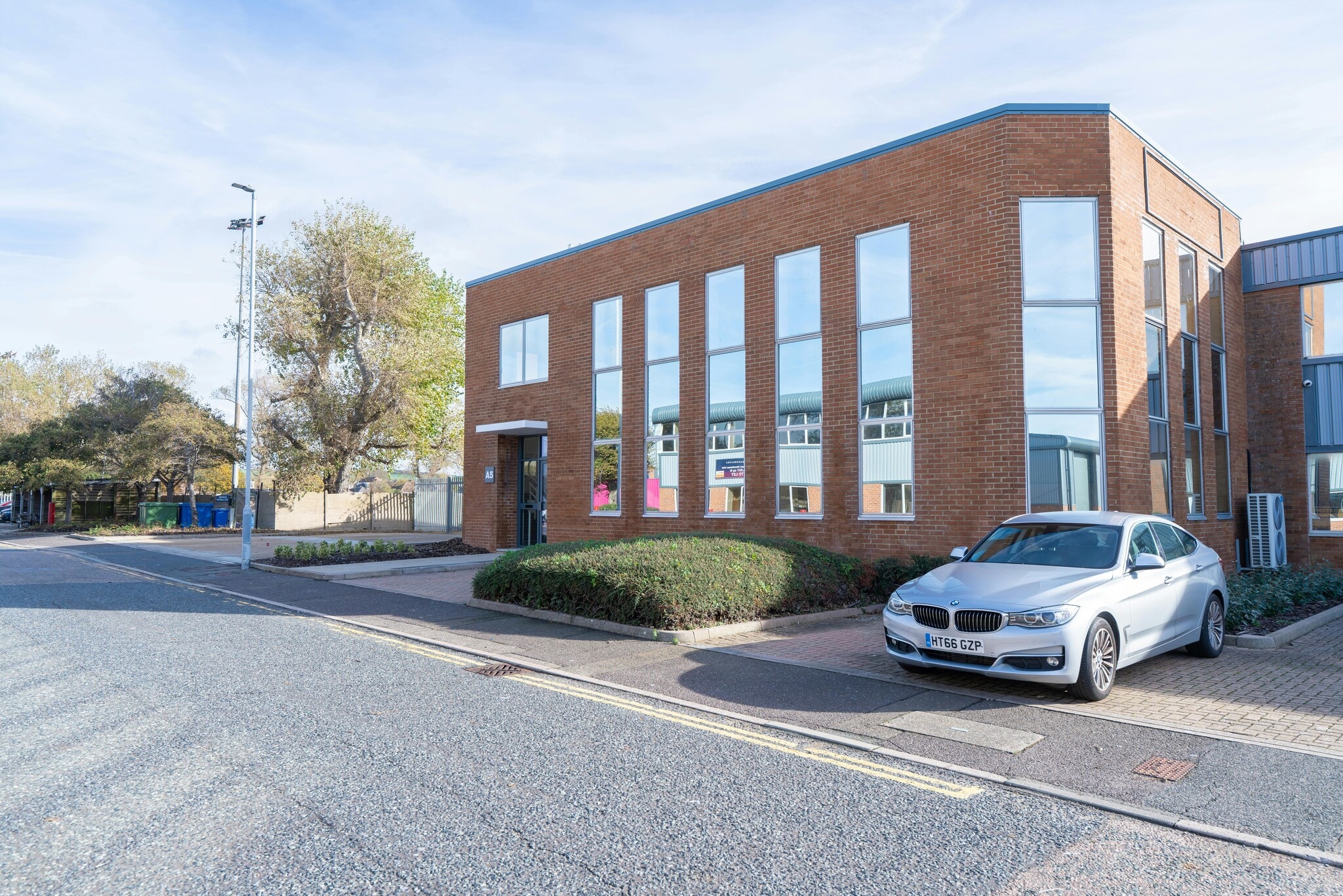 Dolphin Way, Shoreham By Sea for lease Building Photo- Image 1 of 12