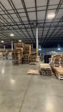 1191 E Main St, East Dundee, IL for lease Interior Photo- Image 2 of 5