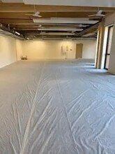 Bureau dans Champs-sur-Marne à louer Photo du bâtiment- Image 1 de 4