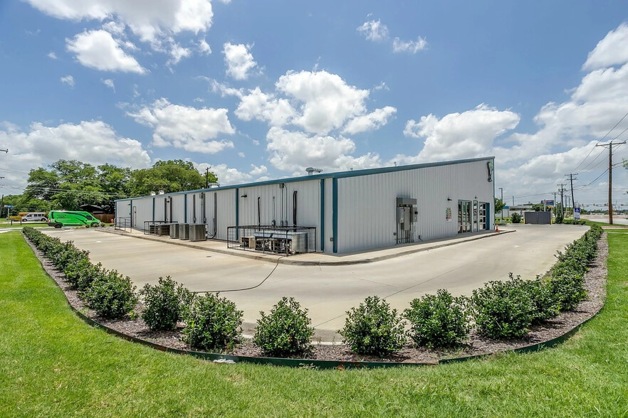 5624 Watauga Rd, Watauga, TX for sale - Building Photo - Image 3 of 13
