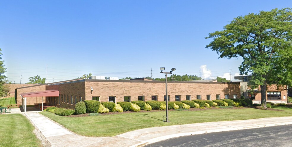 1490 E 191st St, Euclid, OH à louer - Photo du bâtiment - Image 1 de 1