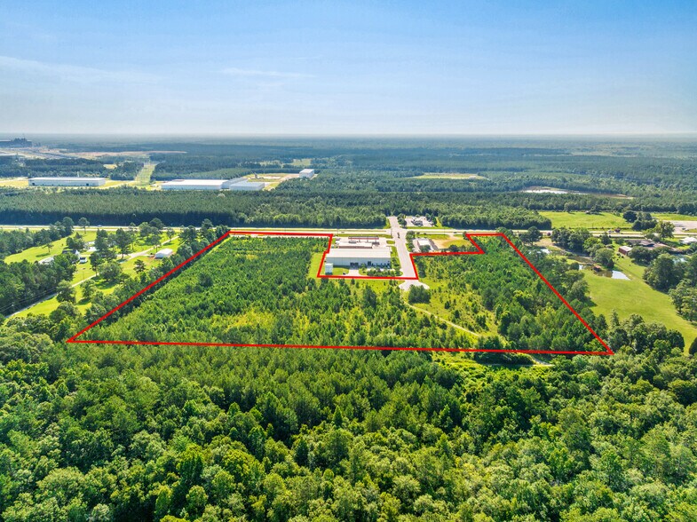 Calvert Business Drive park, Mount Vernon, AL à vendre - Photo du bâtiment - Image 2 de 4
