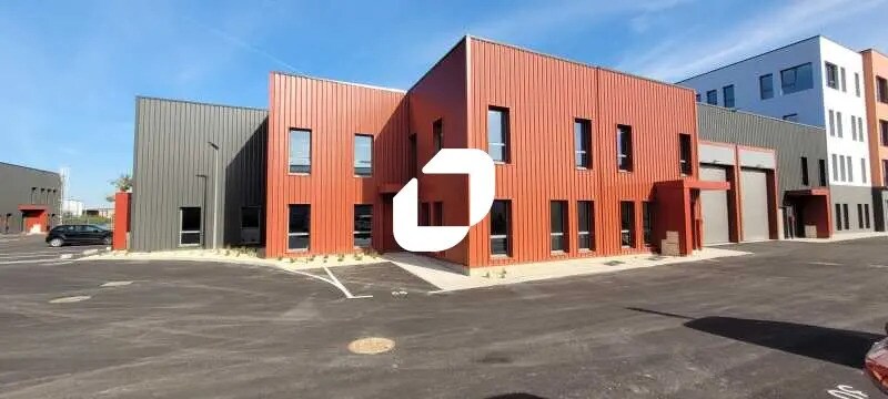 Flex in Chassieu for lease Building Photo- Image 1 of 16