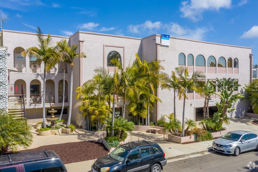 3565 Del Rey St, San Diego, CA à louer - Photo du bâtiment - Image 2 de 5