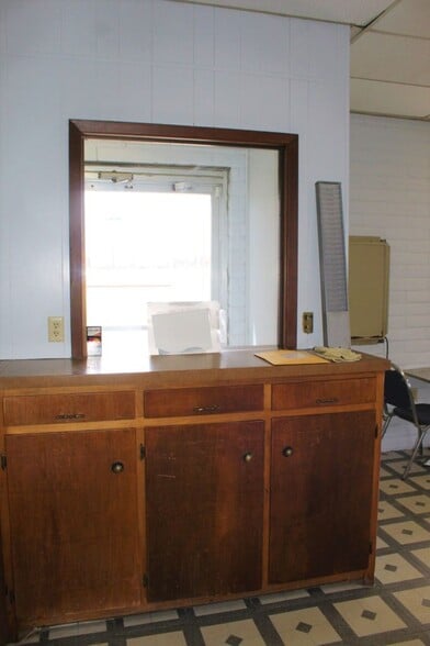 2401 W Hornbeck Blvd, Fort Stockton, TX for sale - Building Photo - Image 3 of 31