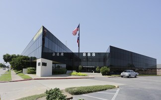 Plus de détails pour 888 W Sam Houston Pky S, Houston, TX - Bureau à louer