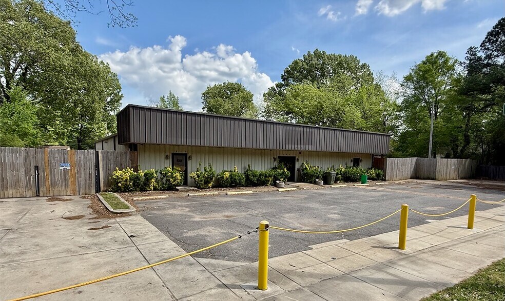854 Vaughn Rd, Memphis, TN à vendre - Photo du bâtiment - Image 2 de 2