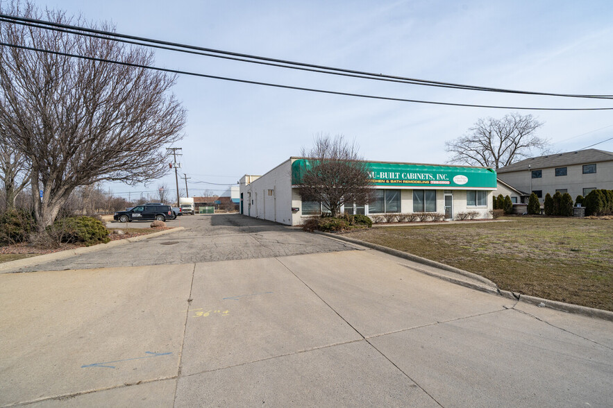 40150 Mound Rd, Sterling Heights, MI for sale - Primary Photo - Image 1 of 1