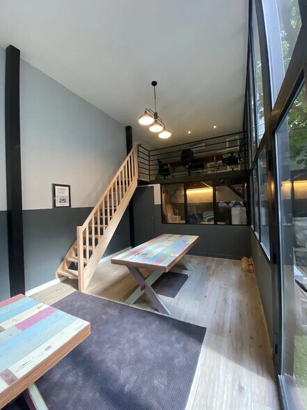 Espace de cotravail dans Paris à louer - Photo du bâtiment - Image 3 de 14