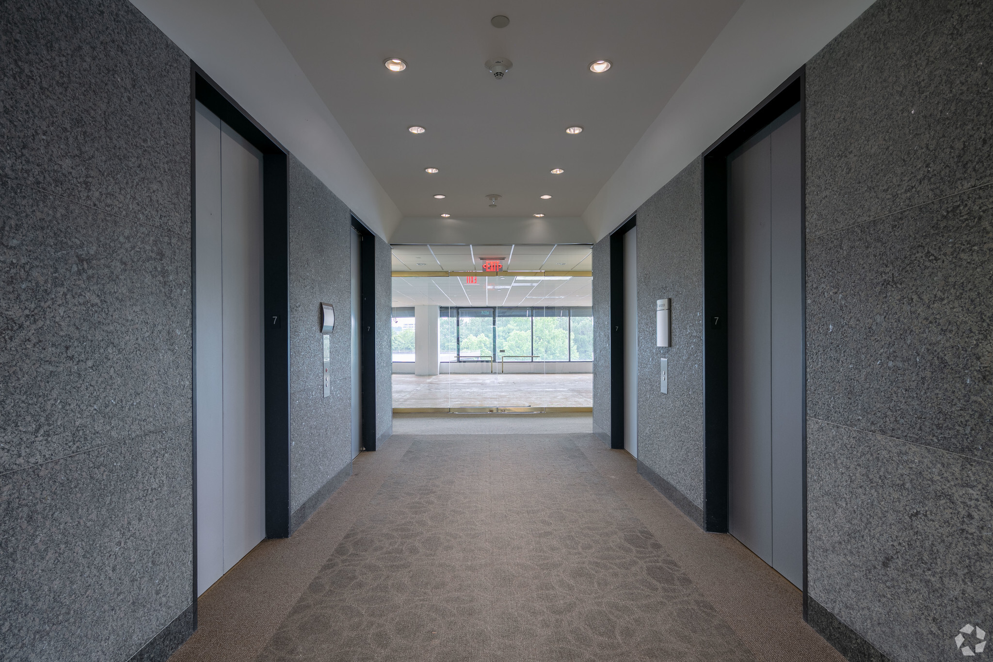 1 Ravinia Dr, Atlanta, GA for lease Interior Photo- Image 1 of 4