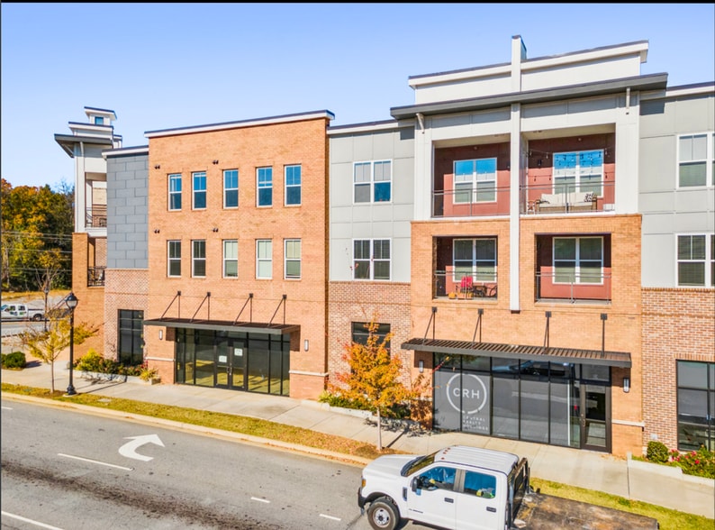 503 E Stone Ave, Greenville, SC à louer - Photo du bâtiment - Image 2 de 8