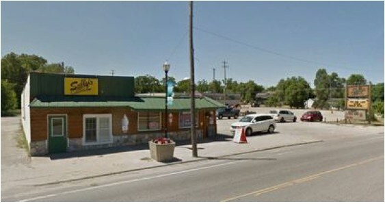 103 S Charles St, White Cloud, MI à vendre Photo du bâtiment- Image 1 de 15