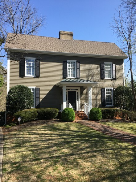 24 Sloan St, Roswell, GA à louer - Photo du bâtiment - Image 2 de 6