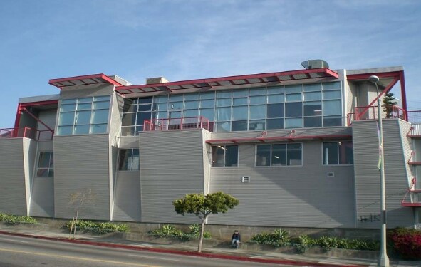 4975 W Pico Blvd, Los Angeles, CA à vendre - Photo du bâtiment - Image 2 de 4