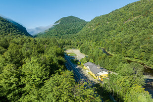 High Falls Gorge - Parking Garage