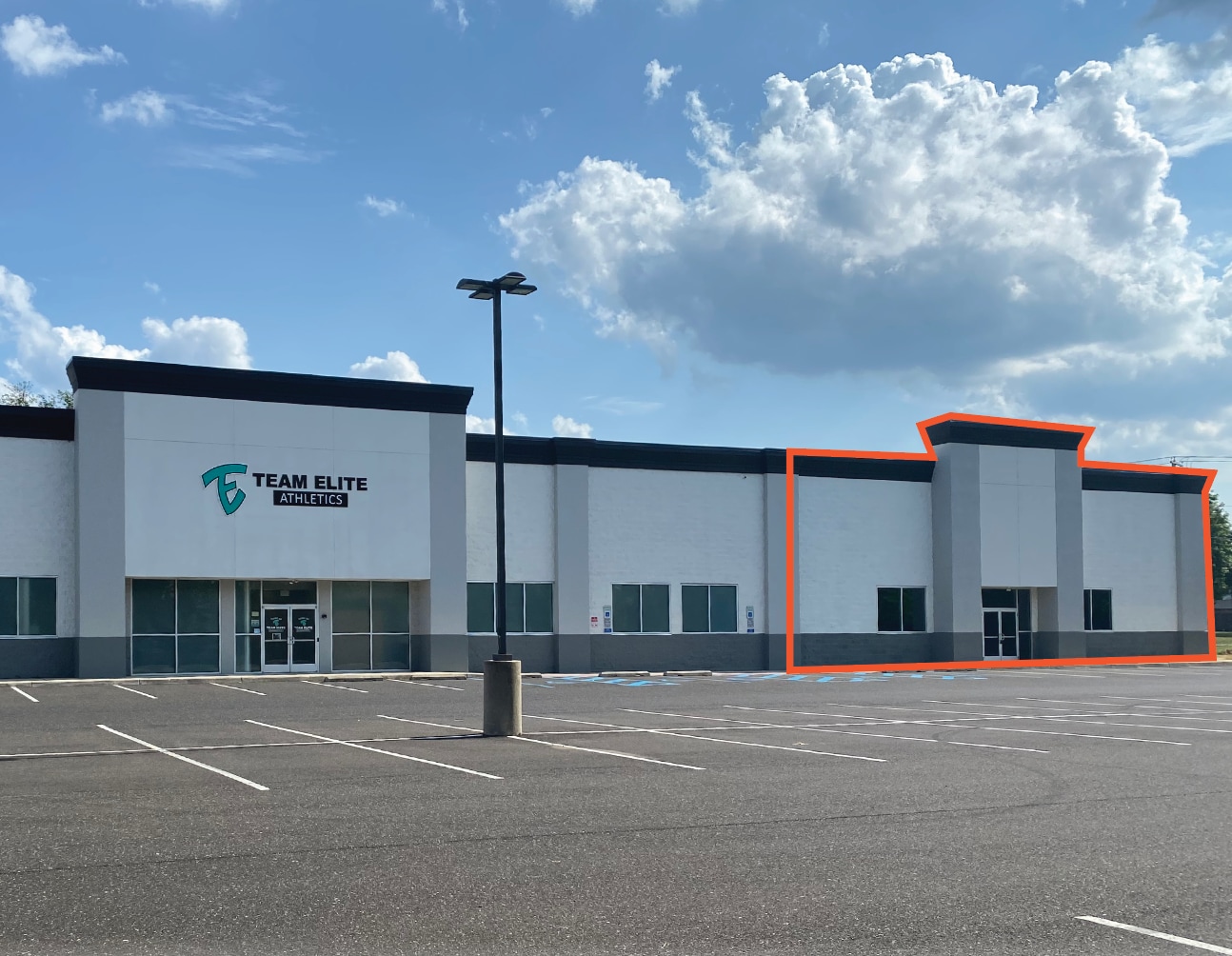 84 Haddon Ave, West Berlin, NJ for lease Primary Photo- Image 1 of 3