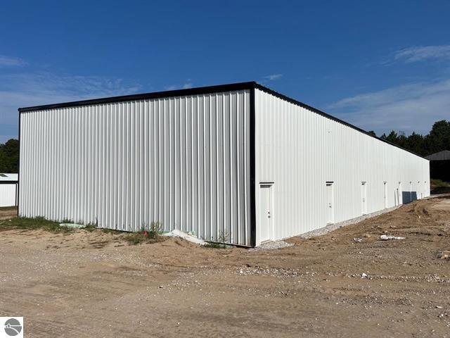 8597 Bingham Rd, Traverse City, MI for sale - Building Photo - Image 3 of 38