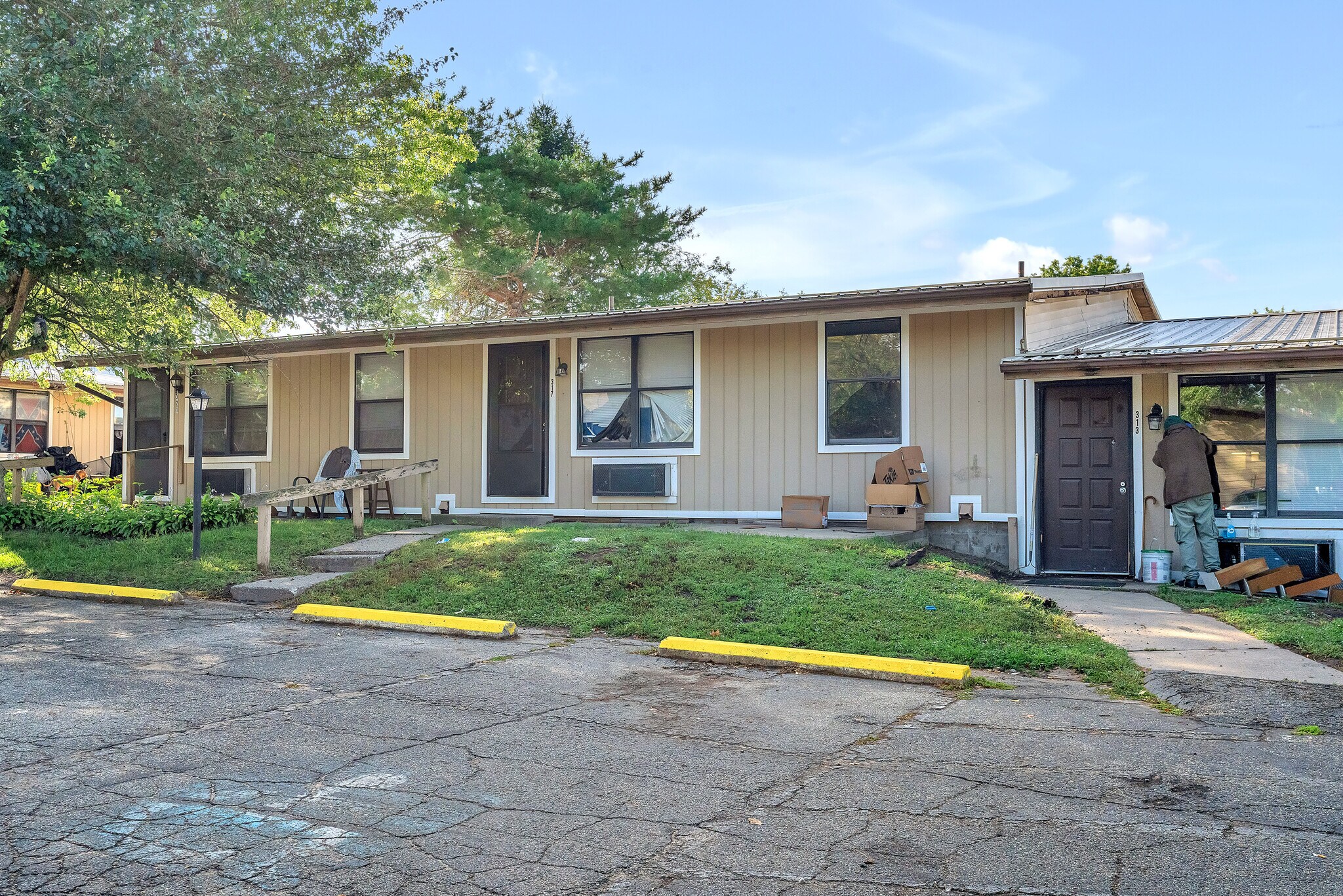 417-421 Westwood Ln, Rochester, IN à vendre Photo du bâtiment- Image 1 de 1