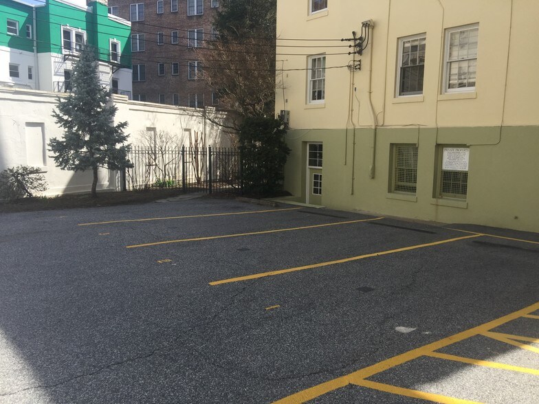 3401 Greenway, Baltimore, MD à vendre - Photo du bâtiment - Image 2 de 26