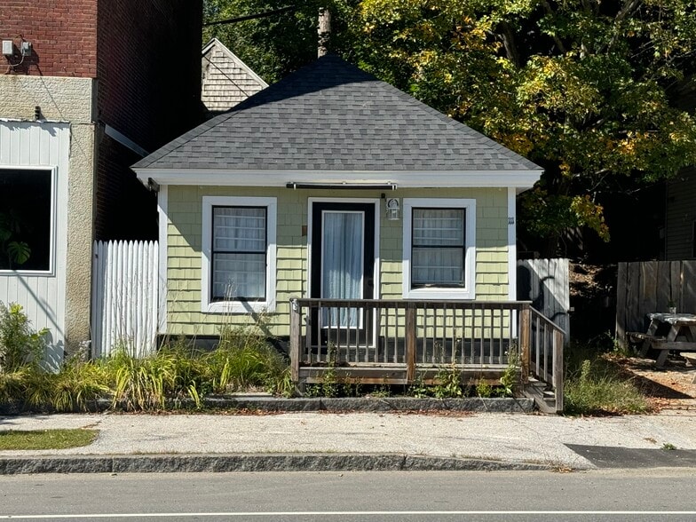 111 Main St, Winterport, ME à vendre - Photo du bâtiment - Image 2 de 14