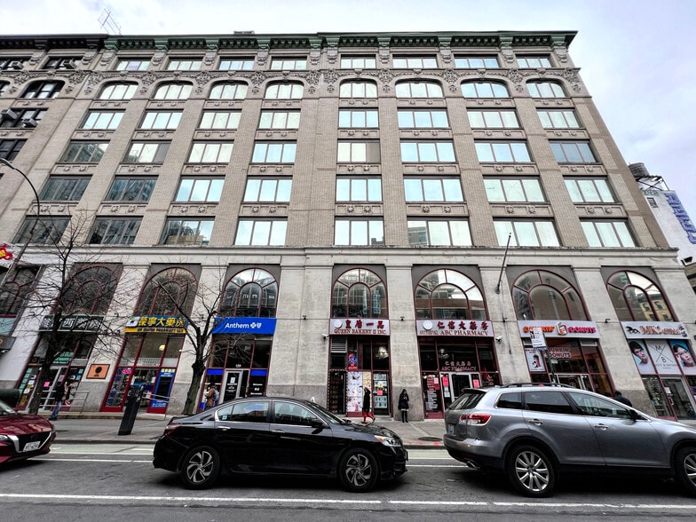 139-149 Centre St, New York, NY à louer - Photo du bâtiment - Image 2 de 7