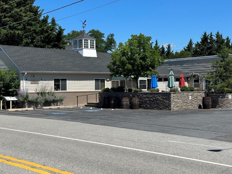 17004 Frederick Rd, Mount Airy, MD à vendre - Photo du bâtiment - Image 2 de 6