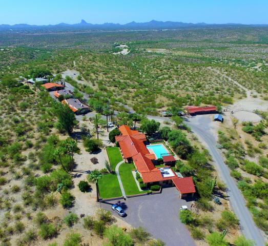 56550 Rancho Casitas Rd, Wickenburg, AZ à vendre Photo principale- Image 1 de 1