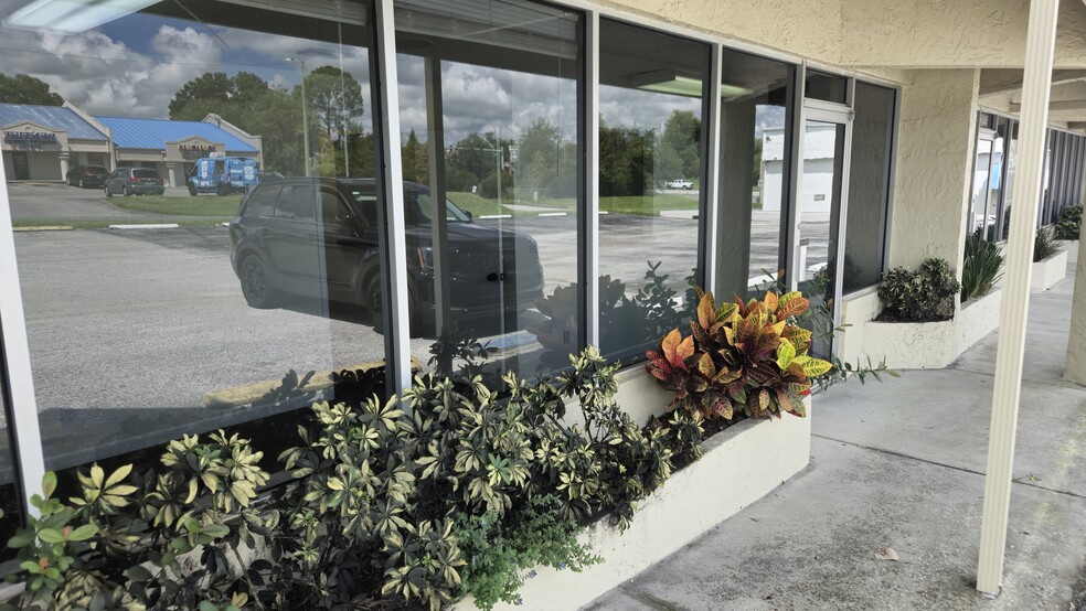 38030 Medical Center Ave, Zephyrhills, FL à louer - Photo du b timent - Image 3 de 58