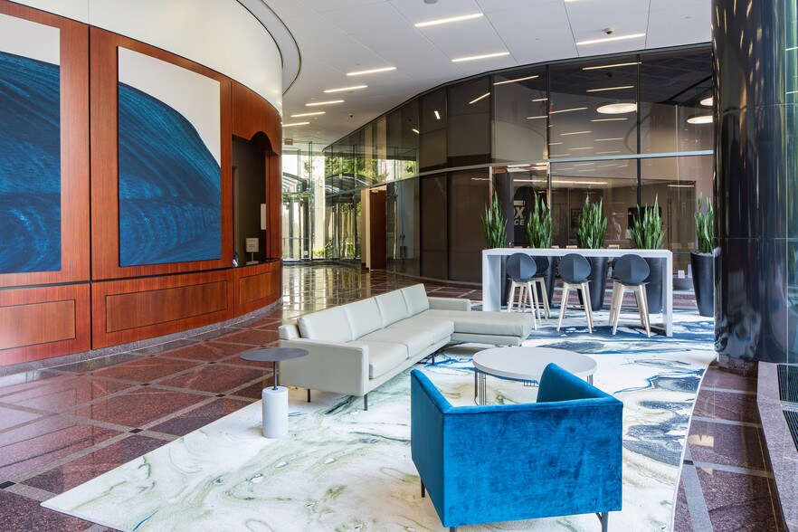 1000 Parkwood Cir SE, Atlanta, GA à louer - Photo du bâtiment - Image 3 de 18