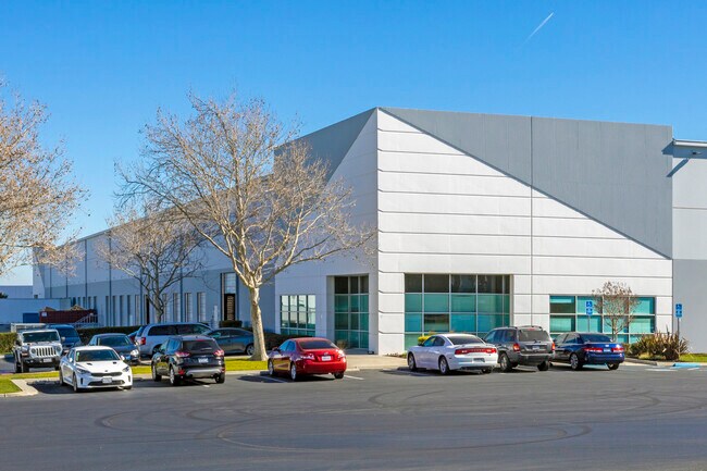 Plus de détails pour 18520 Stanford Rd, Tracy, CA - Industriel à louer
