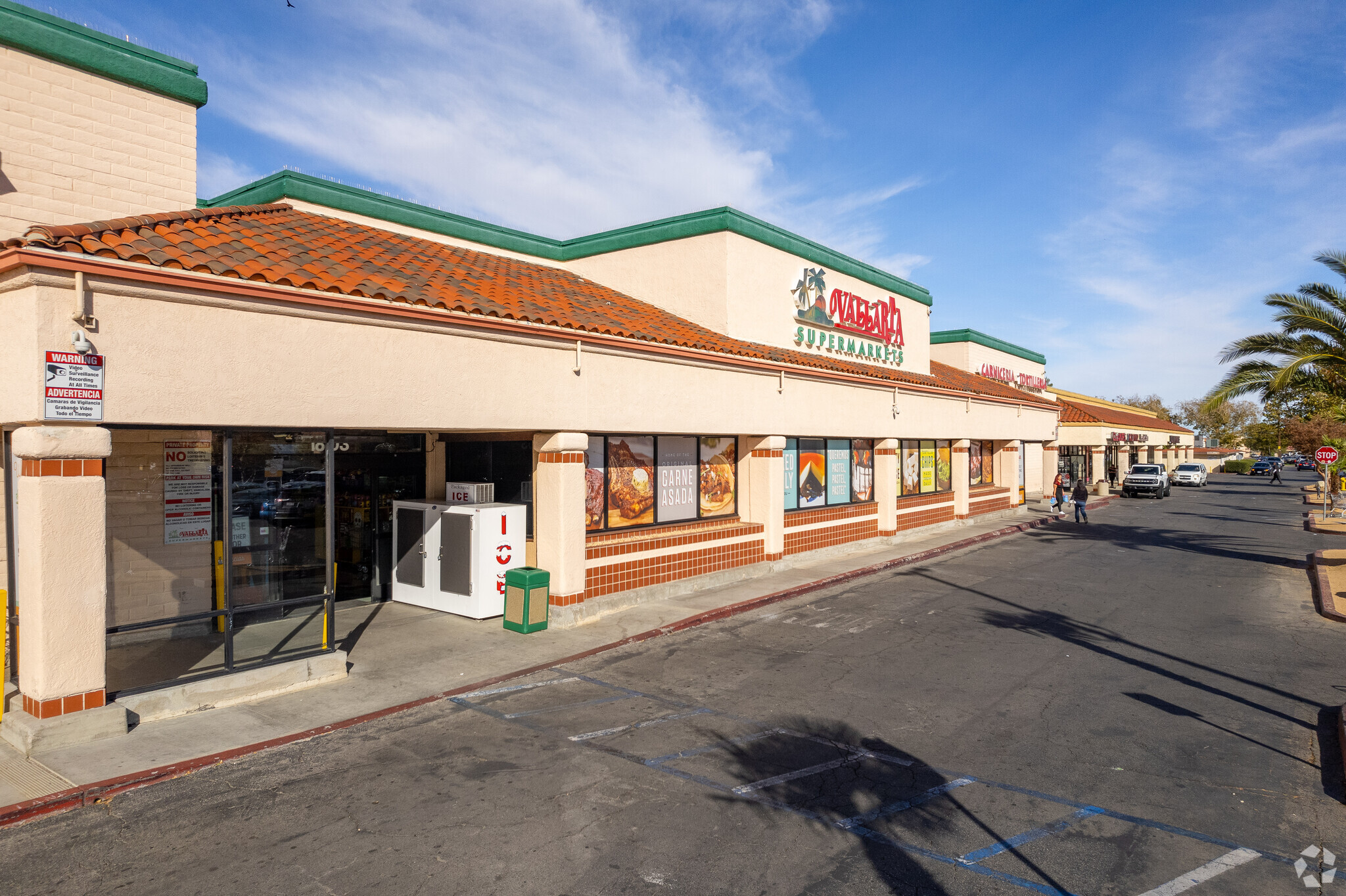 1703-1823 E Palmdale Blvd, Palmdale, CA à louer Photo du bâtiment- Image 1 de 12