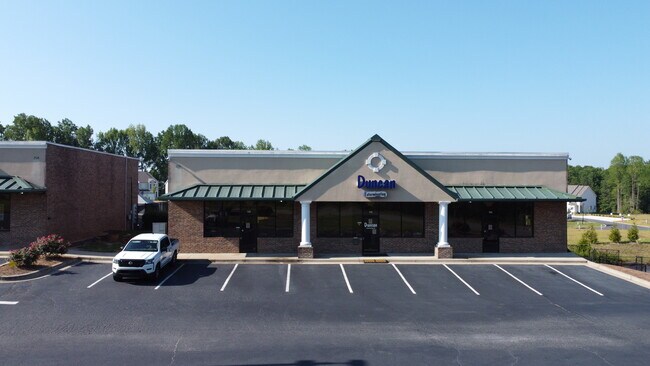 More details for Bear Praise Center – Retail for Sale, Dawsonville, GA