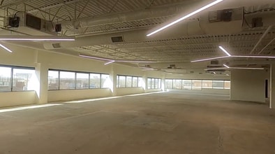 775 W Broad St, Columbus, OH à louer Photo intérieure- Image 1 de 4